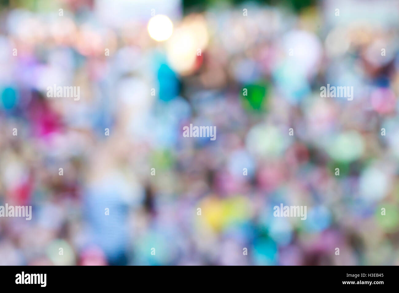 Defocused image people crowd hi-res stock photography and images - Alamy