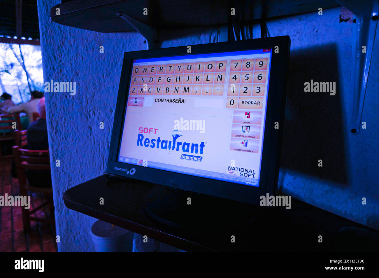 POS (Point of sale) screen in restaurant for ordering food and billing customers. Stock Photo