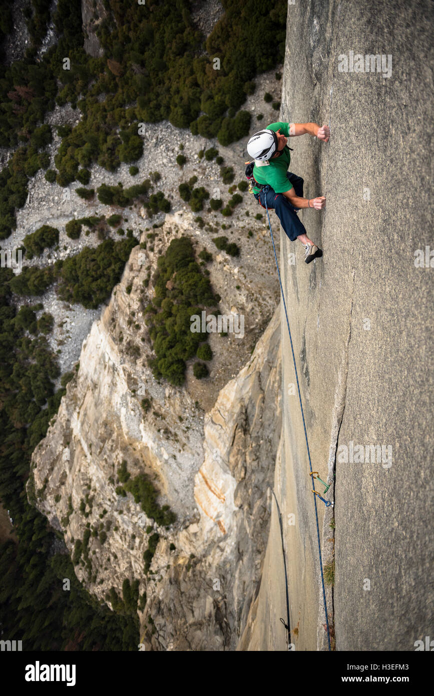 Two men free climbing a big wall route on El Capitan in Yosemite