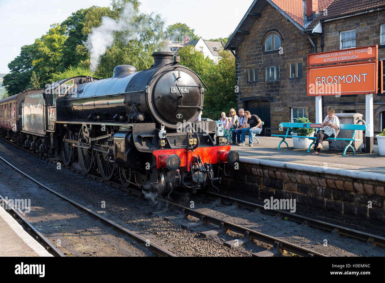 Bongo Class Steam Engine Thompson class b1 steam locomotive hi-res stock photography and images ...