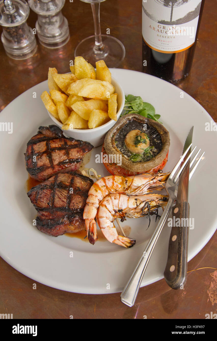 Vincents,a bar/cafe/restaurant/cocktail bar in Clifton Village,Bristol