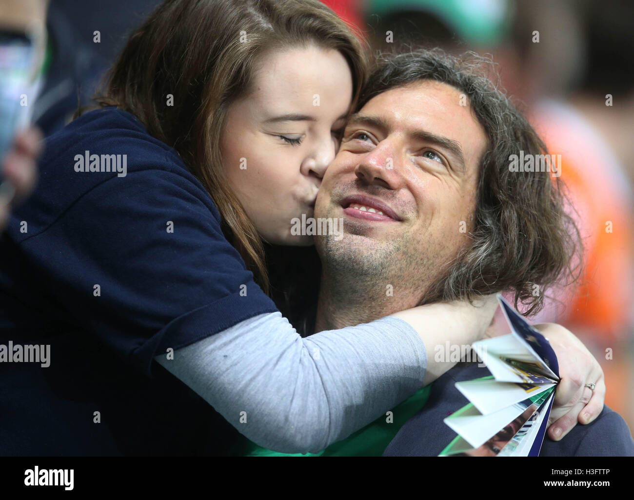 Football gary lightbody hi-res stock photography and images - Alamy