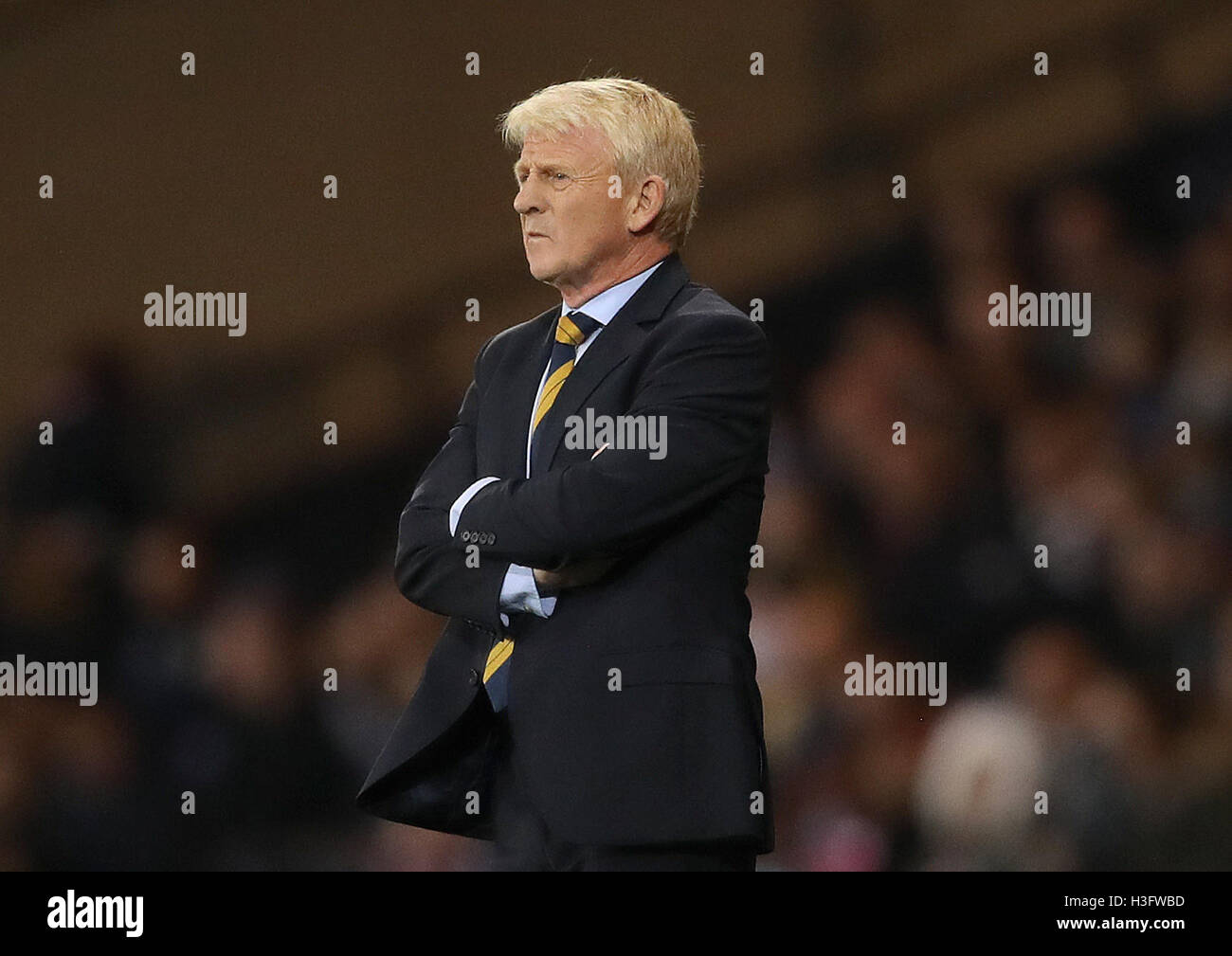 Scotland manager Gordon Strachan on the touchline during the 2018 FIFA World Cup Qualifying match at Hampden Park, Glasgow. PRESS ASSOCIATION Photo. Picture date: Saturday October 8, 2016. See PA story SOCCER Scotland. Photo credit should read: Owen Humphreys/PA Wire. Stock Photo