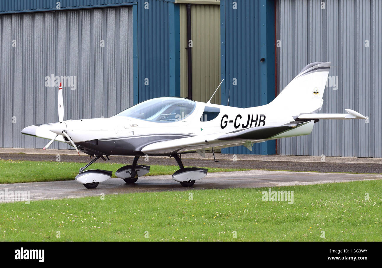 Czech sport aircraft hi-res stock photography and images - Alamy