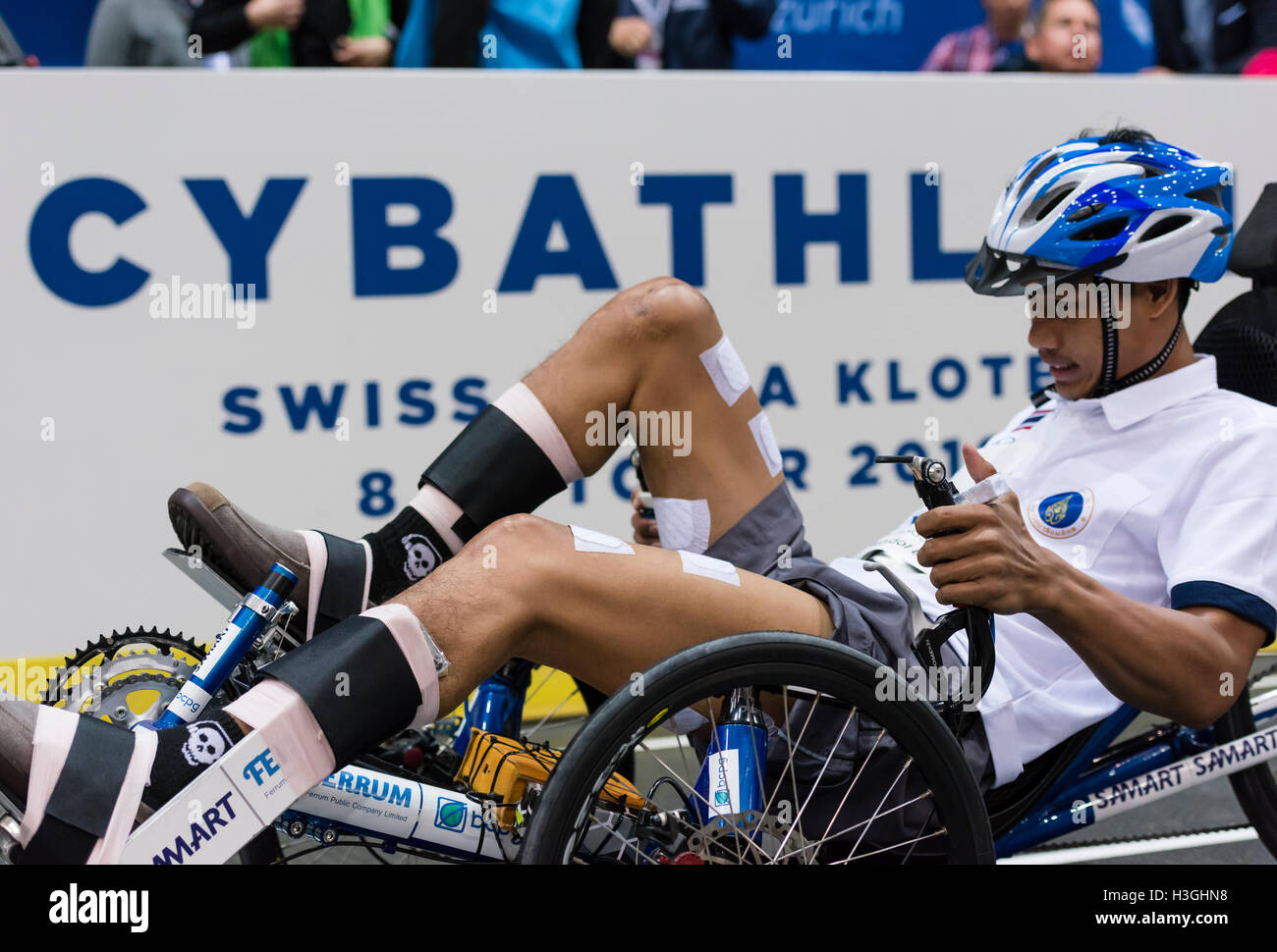 Kloten, Switzerland - 8 October 2016: Wichakorn Wengsong (THA) at the Functional Electrical Stimulation (FES) bike race at Cybathlon, the first championship for racing pilots with disabilities using bionic devices at the Swiss Arena in Kloten (Zurich), Switzerland. FES is a technology that allows a paraplegic to move his paralysed muscles electrically. Credit:  Erik Tham/Alamy Live News Stock Photo