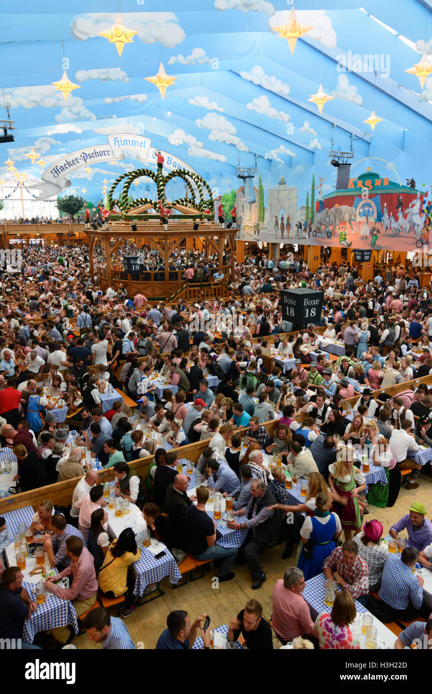 München, Munich: Oktoberfest beer festival: Hacker-Pschorr Brewery tent ...