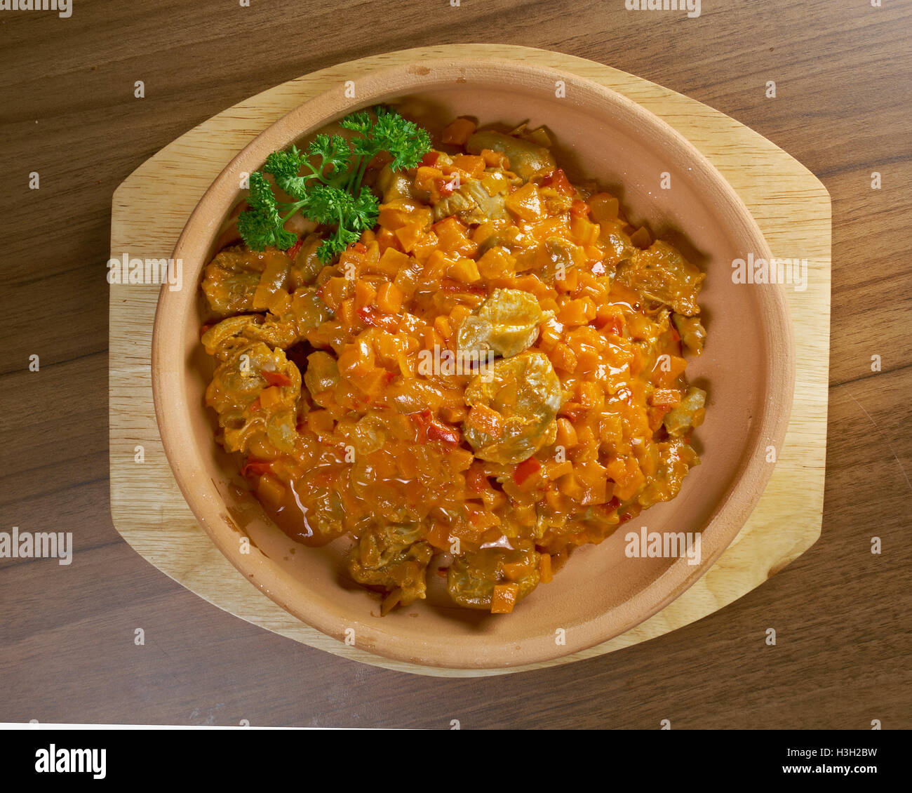 Vegetable stew with chicken giblets Stock Photo Alamy