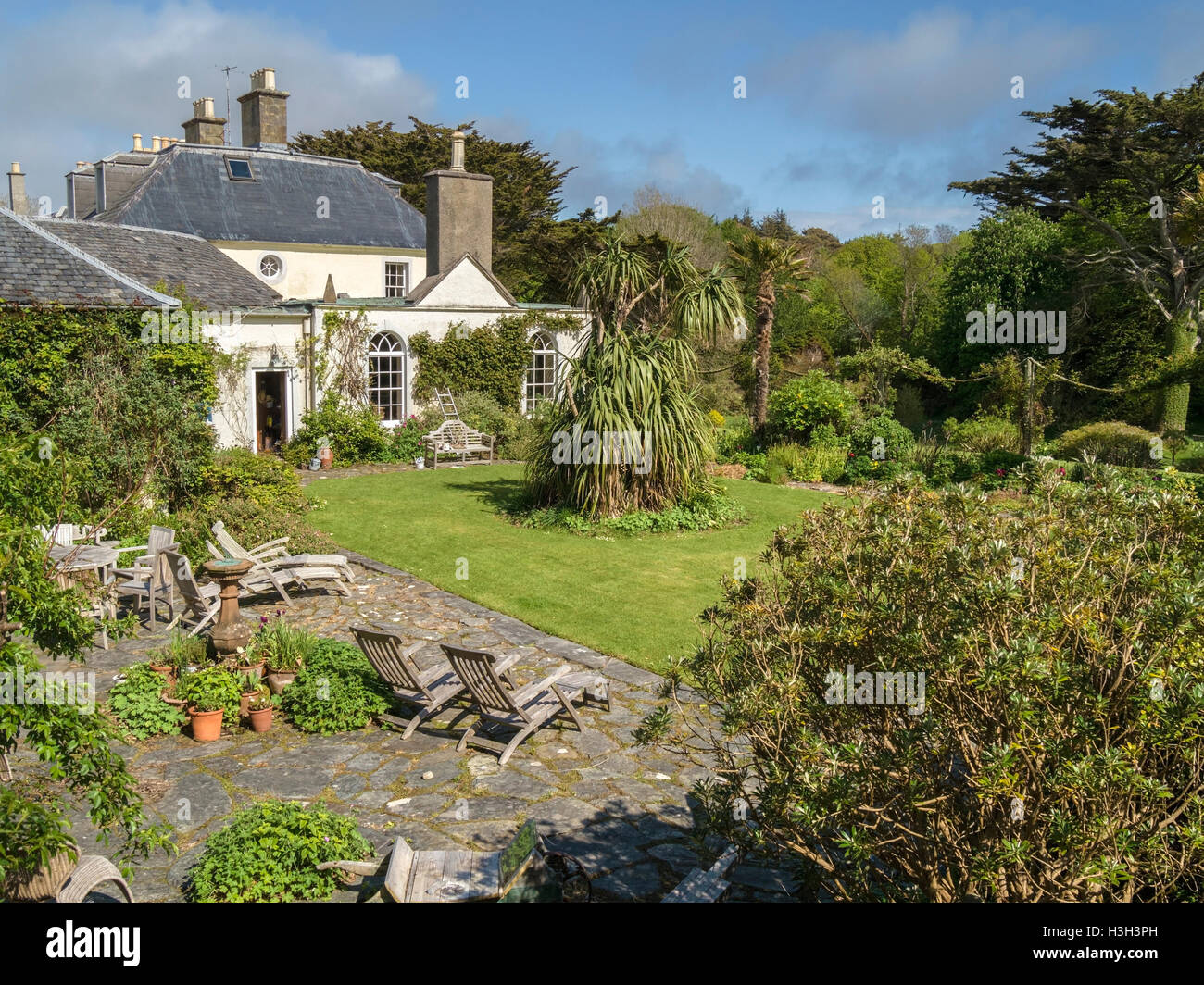 Colonsay house gardens hires stock photography and images Alamy