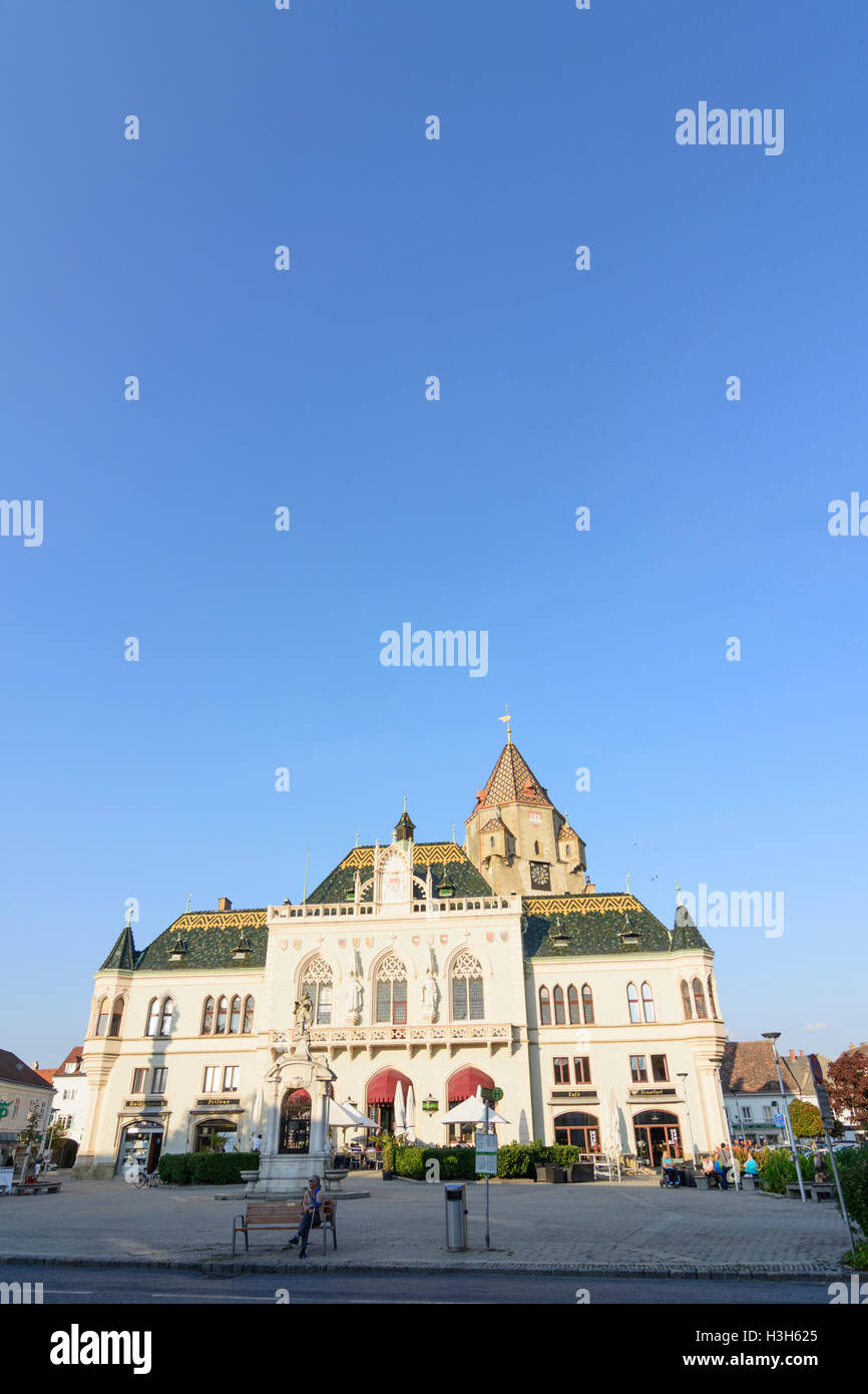 Korneuburg: Town Hall, City Tower, rat catcher fountain, Hauptplatz