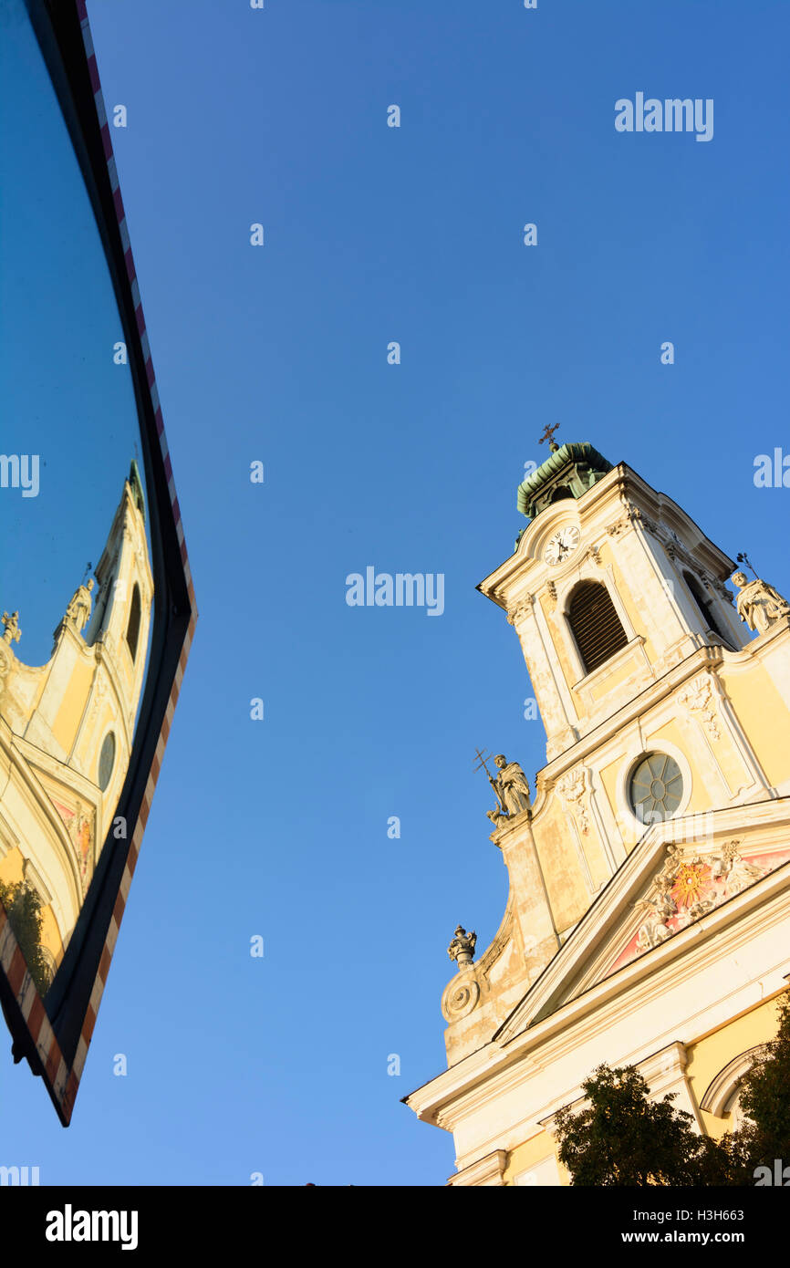 Korneuburg: Augustinerkirche (Augustine church), traffic mirror, Donau, Niederösterreich, Lower Austria, Austria Stock Photo