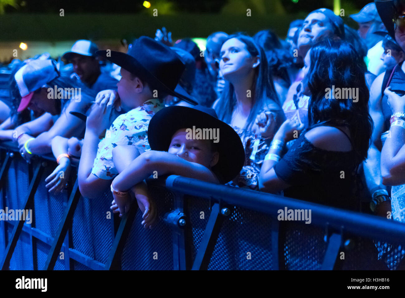 route-91-harvest-festival-rocks-the-las-vegas-village-on-day-2-october