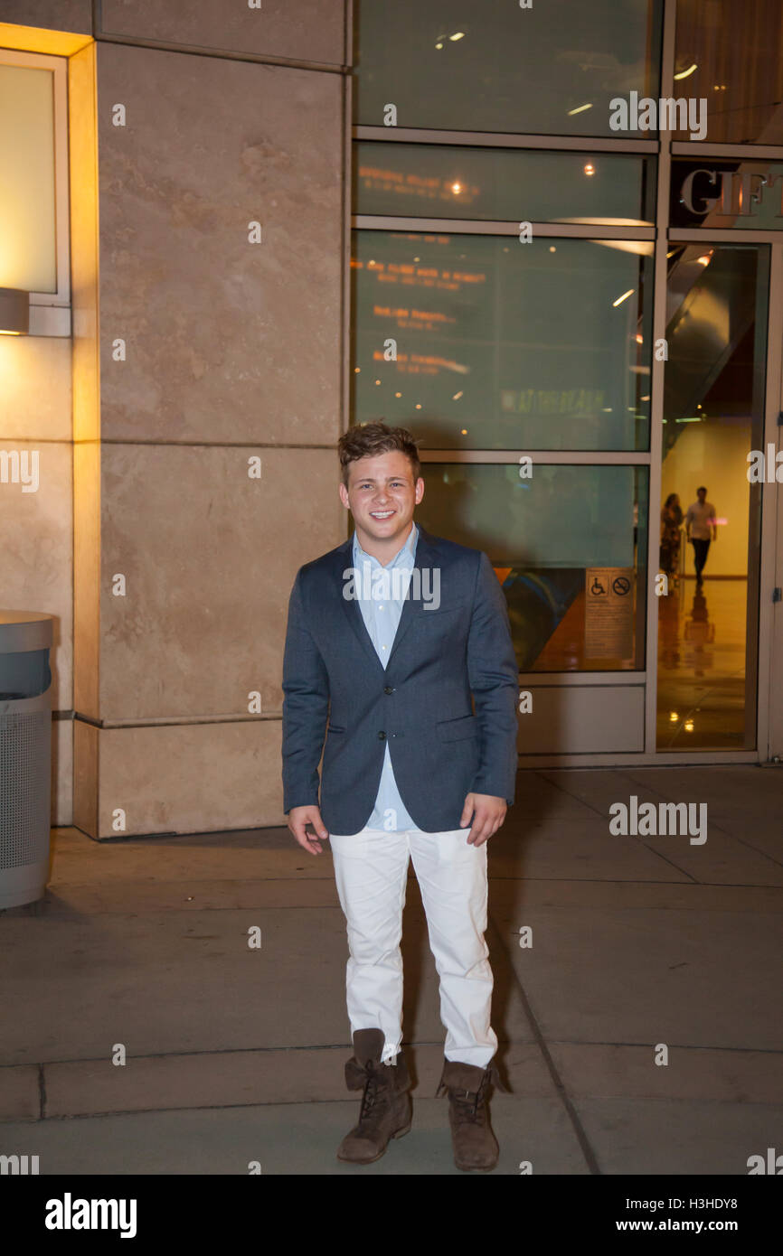 Jonathan lipnicki hi-res stock photography and images - Alamy