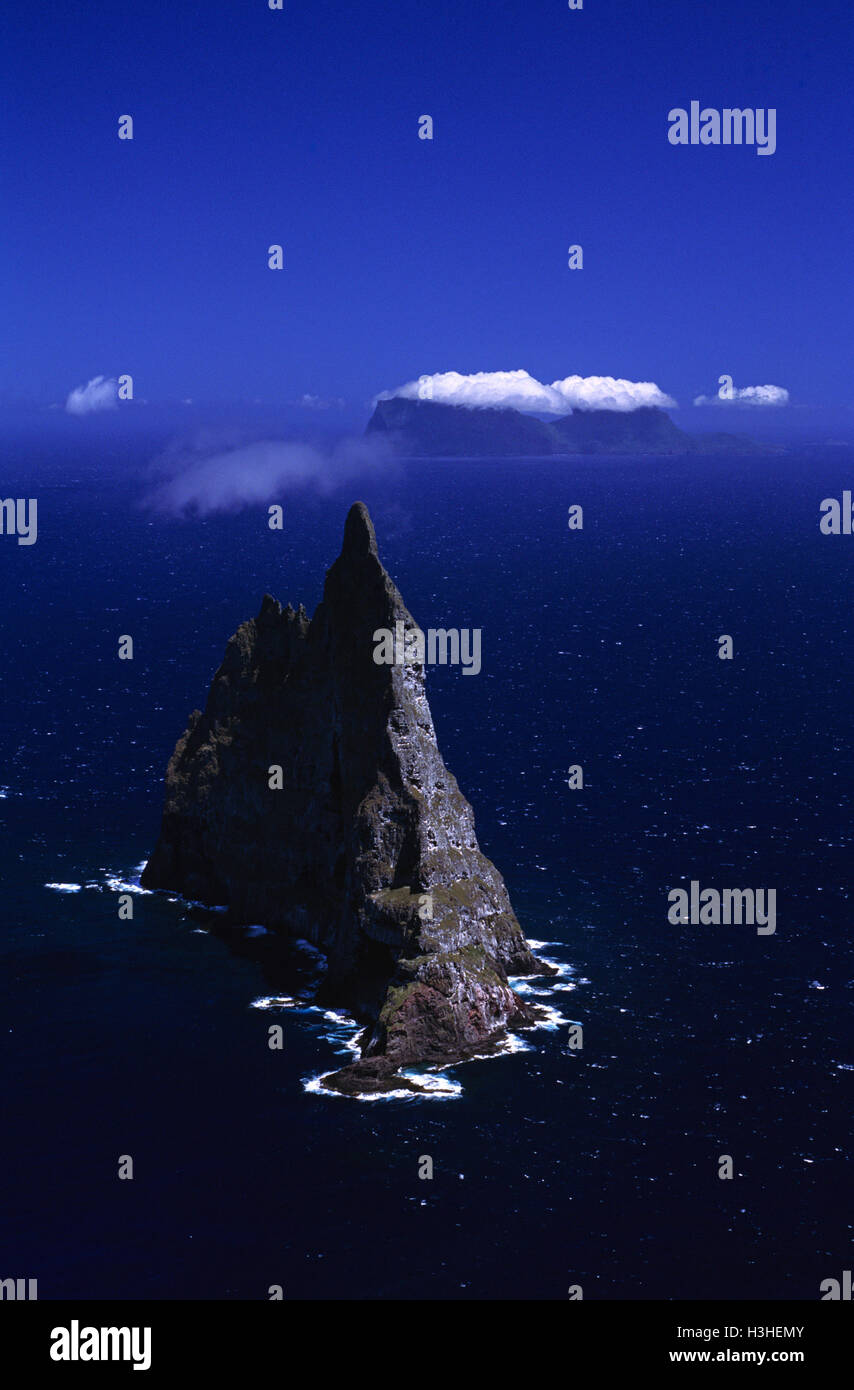 Balls pyramid hires stock photography and images Alamy