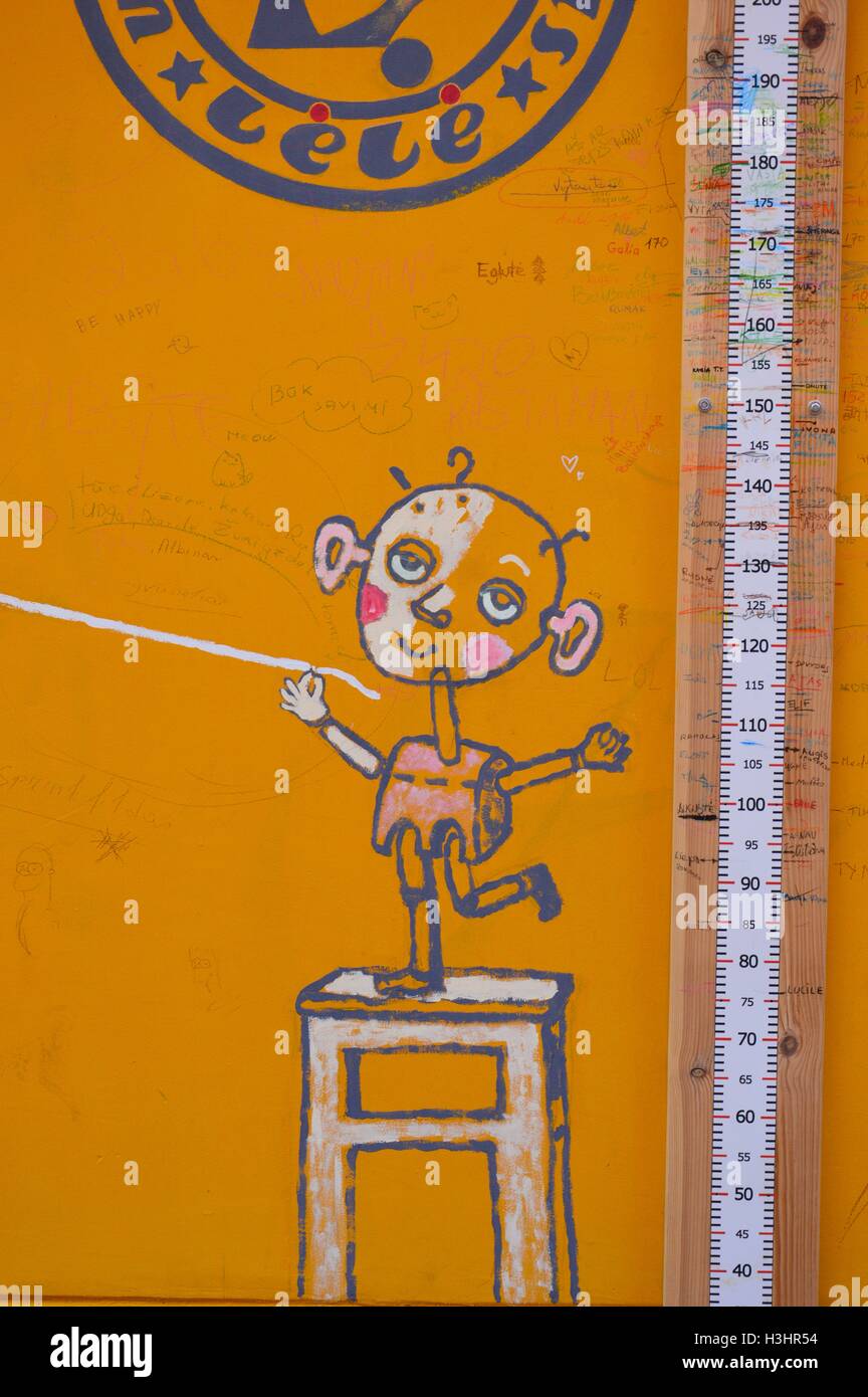 Children and funny drawings Stock Photo - Alamy