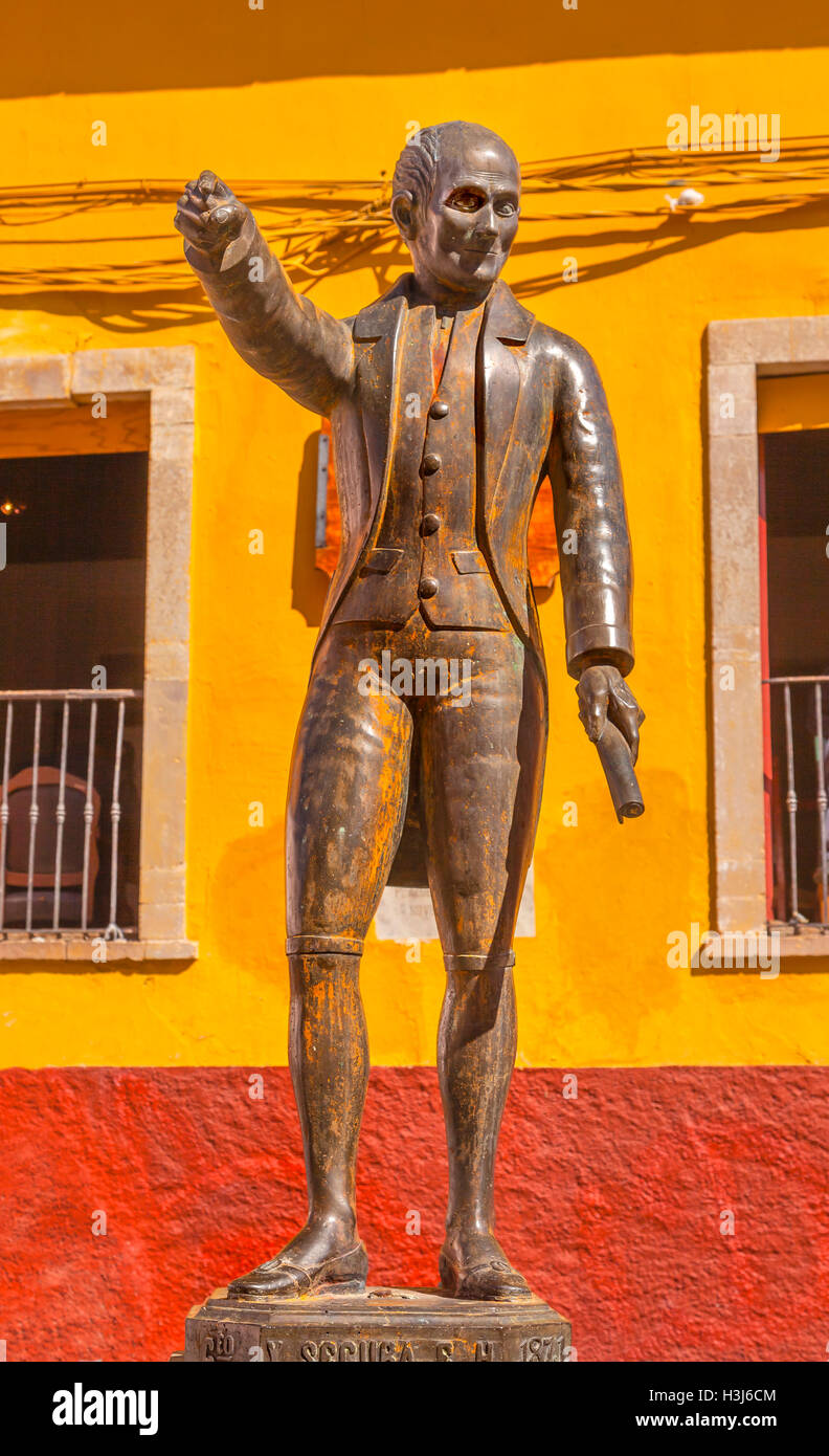 Miguel Hidalgo Statue Alhondiga de Granaditas Guanajuato Mexico.  Statueerected 1871  located at spot where Hidalgo led attack o Stock Photo