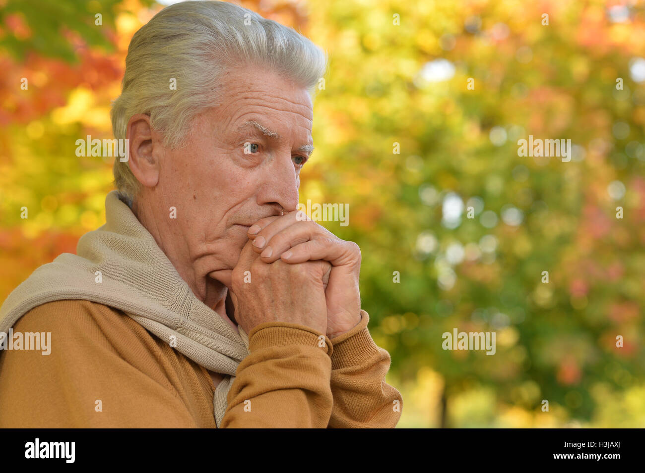 Sad elderly man in hi-res stock photography and images - Alamy