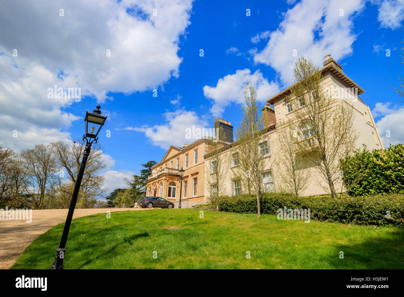 Spring Grove, APR 23 Traveling in the beautiful West Midland Safari