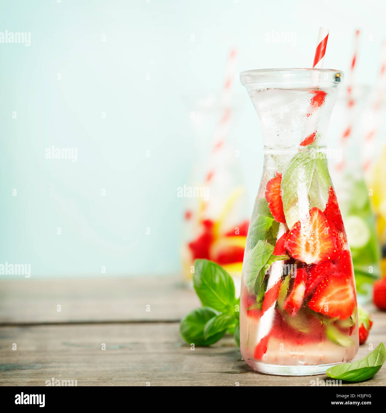 Flavored water hires stock photography and images Alamy