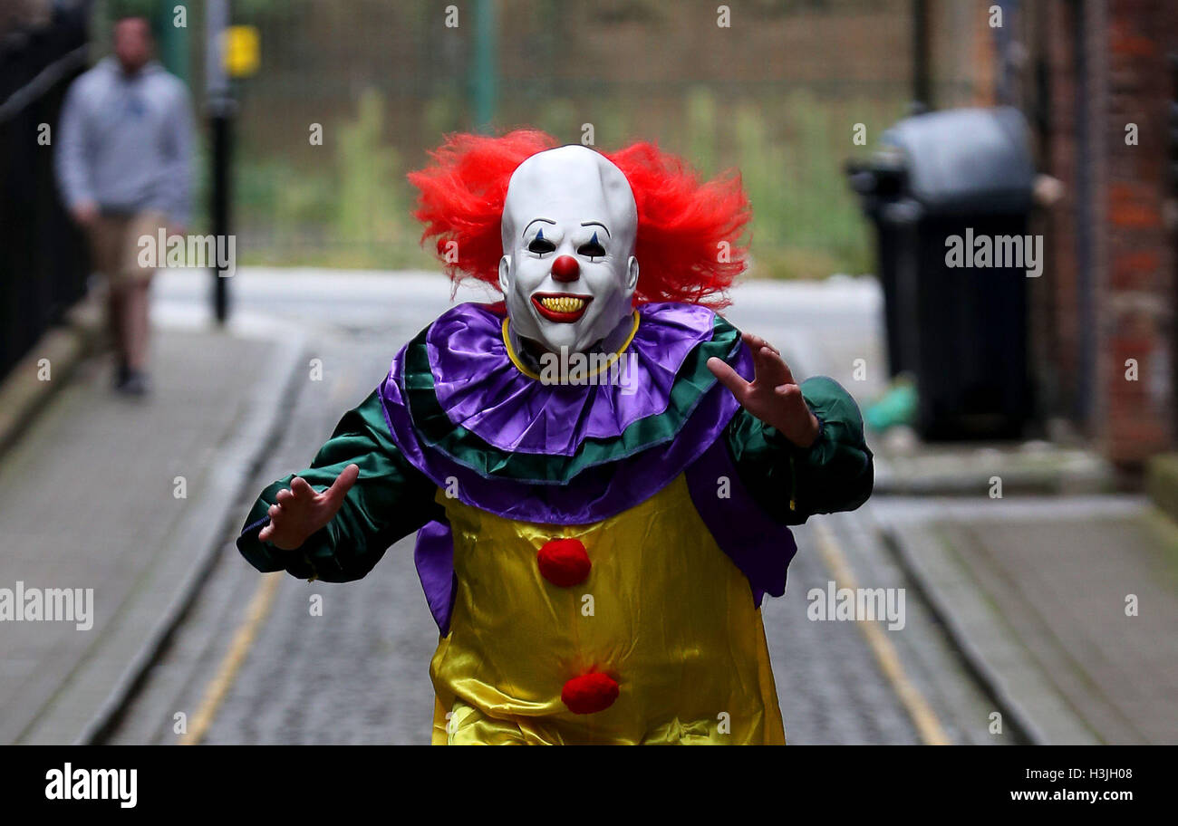 Clown uk hires stock photography and images Alamy