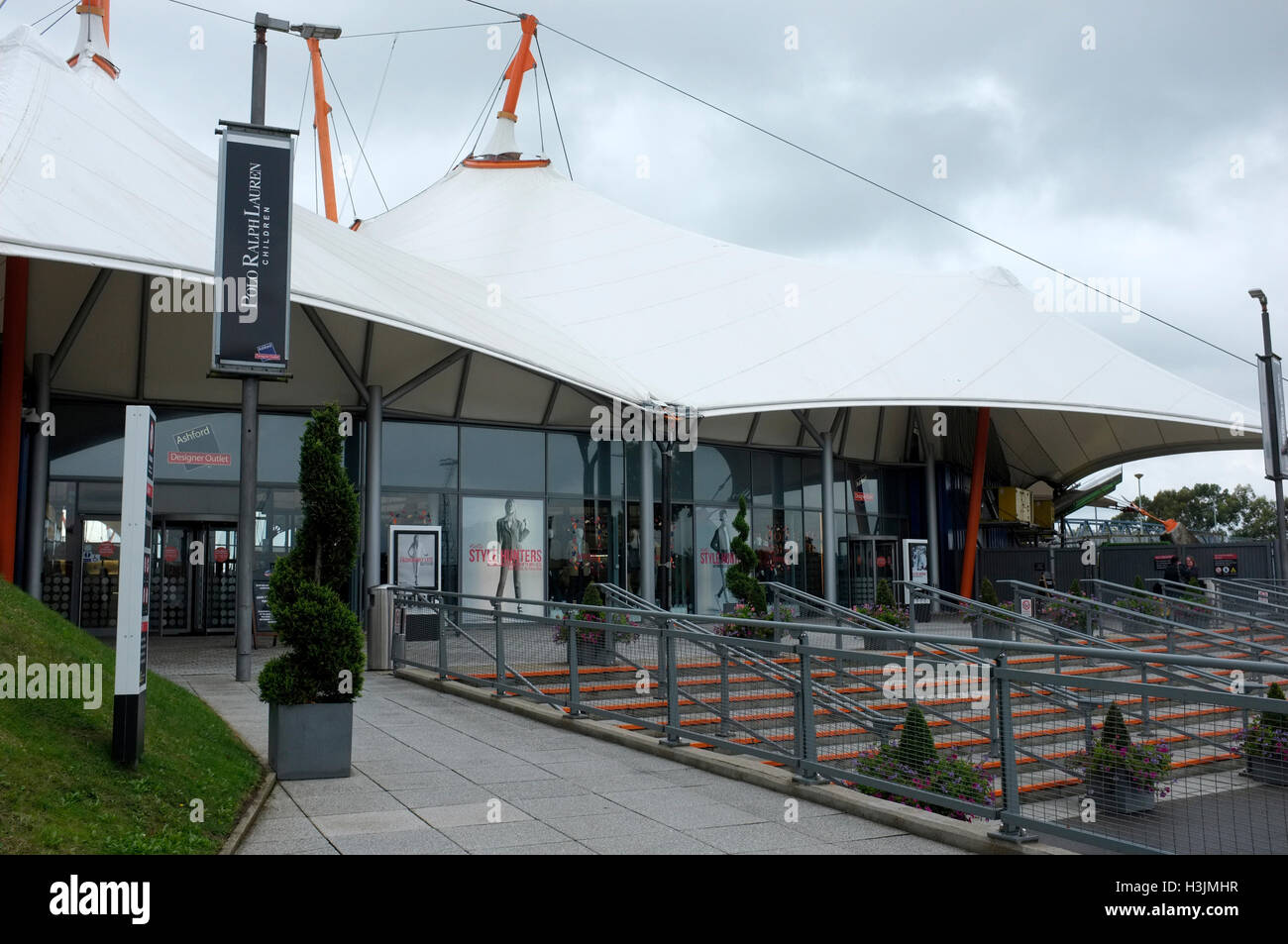 Ashford outlet 2025 clarks