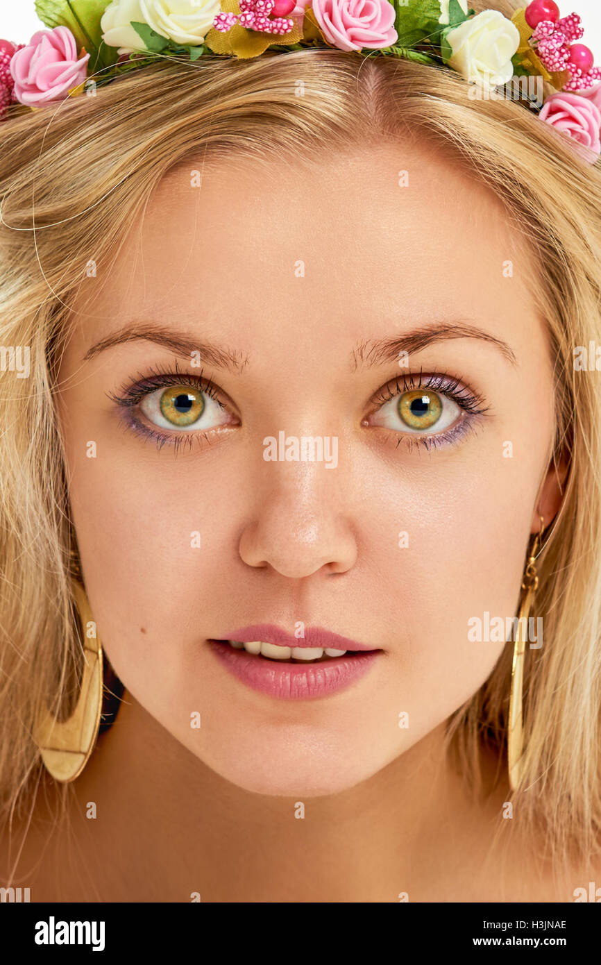 Portrait of beautiful young woman. Face close up Stock Photo - Alamy
