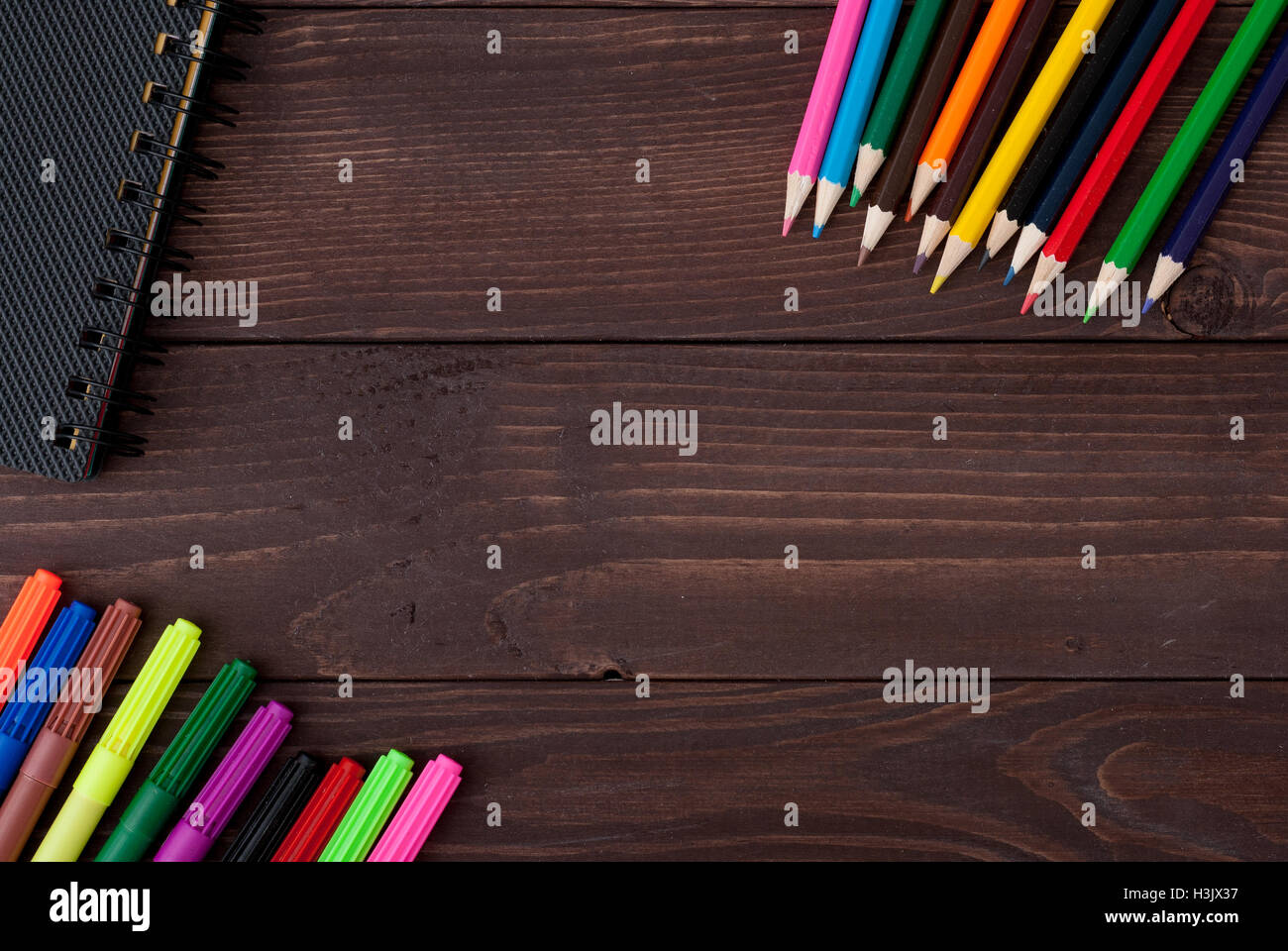 Notepad and colored pencil hi-res stock photography and images - Alamy