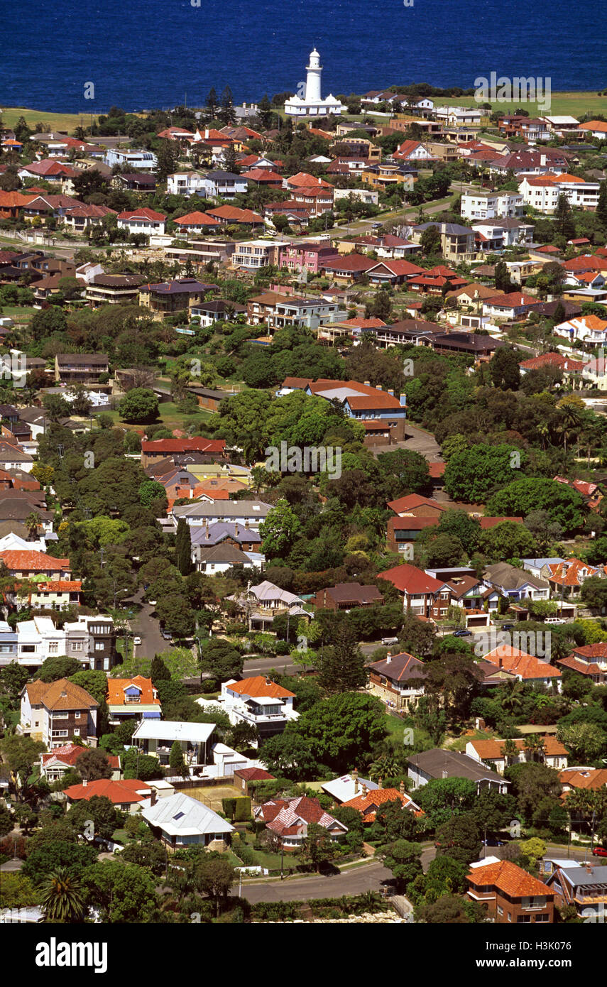 Affluent suburbs hi-res stock photography and images - Alamy