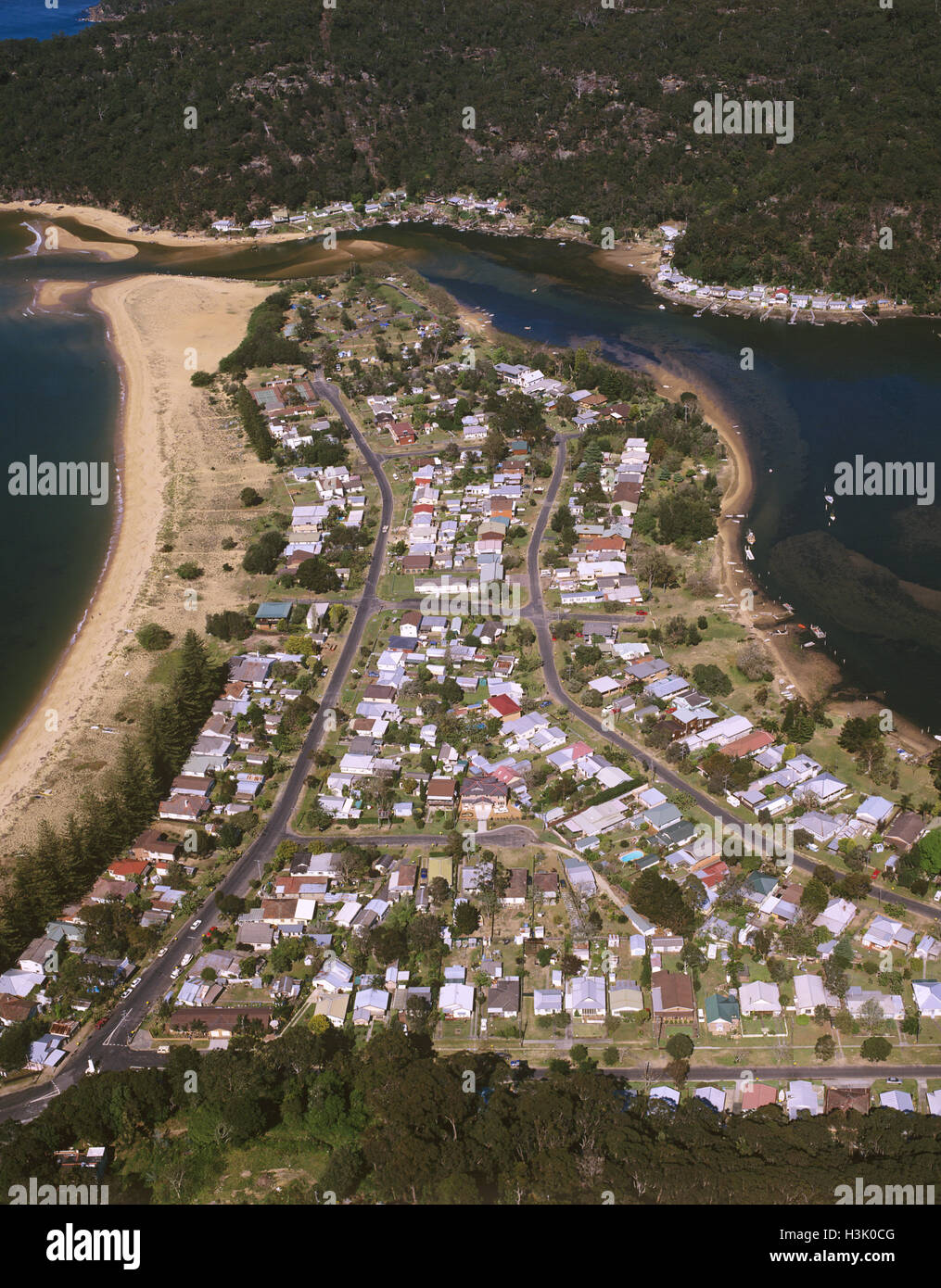 Patonga, residential and holiday house community Stock Photo Alamy