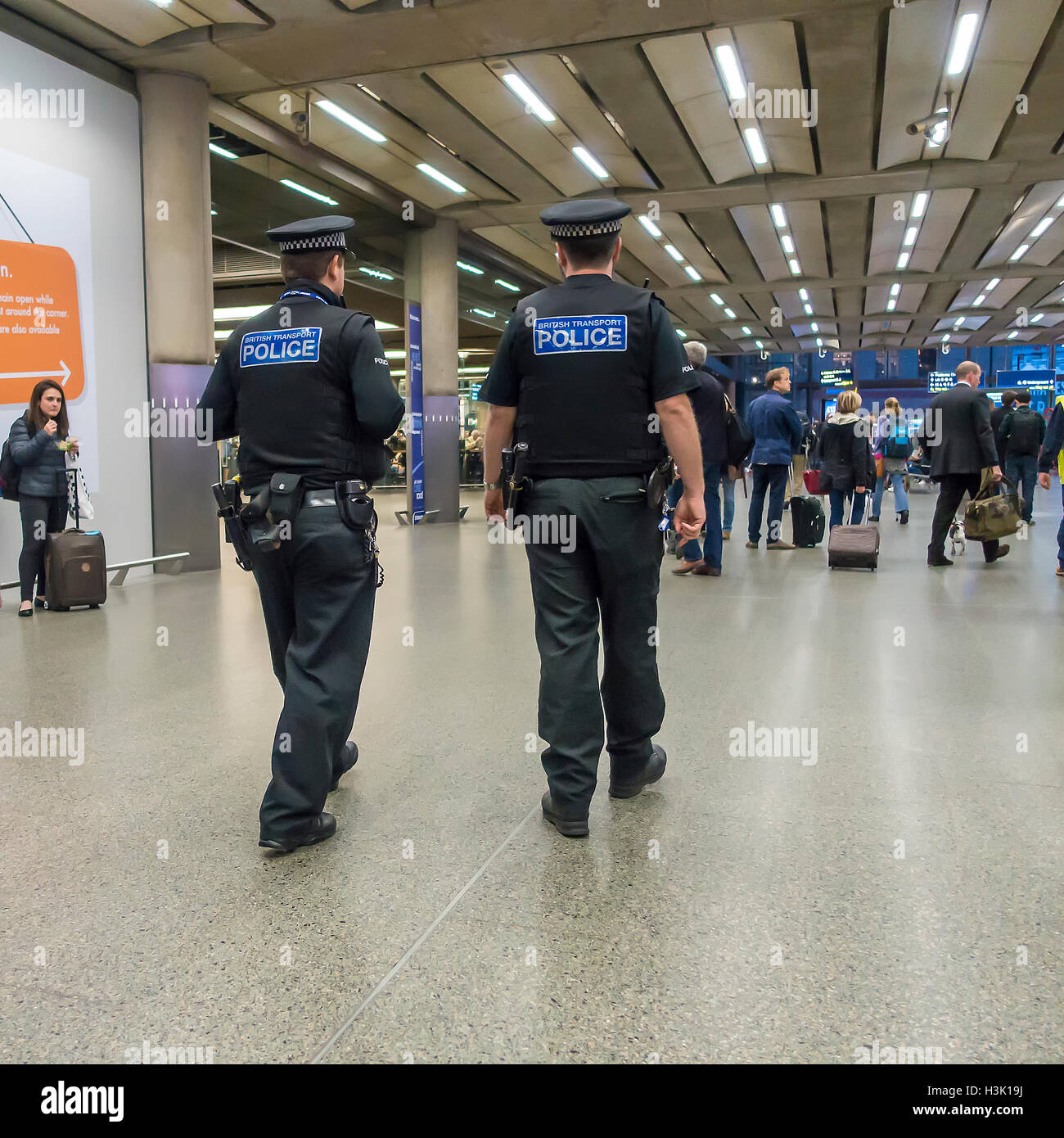 British Transport Police Patrolling St Pancras Station London Stock Photo