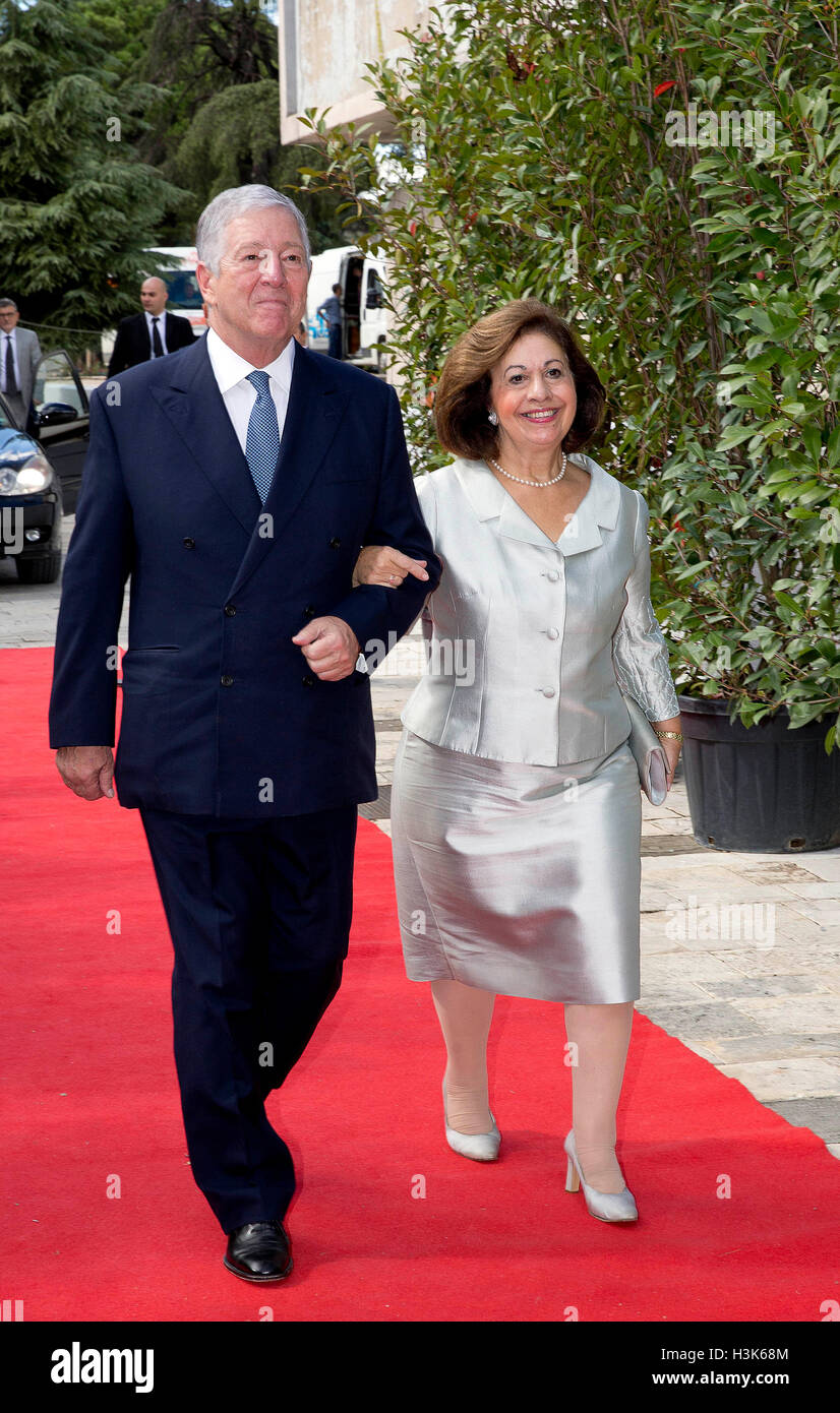 Tirana, Albania. 08th Oct, 2016. Crown Prince Alexander and Crown Princess Katherine of Serbia Arrival for dinner at the Royal Palace in honor to wedding of HRH Crown Prince Leka II of The Abanians and Miss Elia Zaharia, October 8, 2016, Tirana Albany, 08-10- 2016 Photo: Albert Nieboer//Point de Vue OUT - NO WIRE SERVICE -/dpa/Alamy Live News Stock Photo