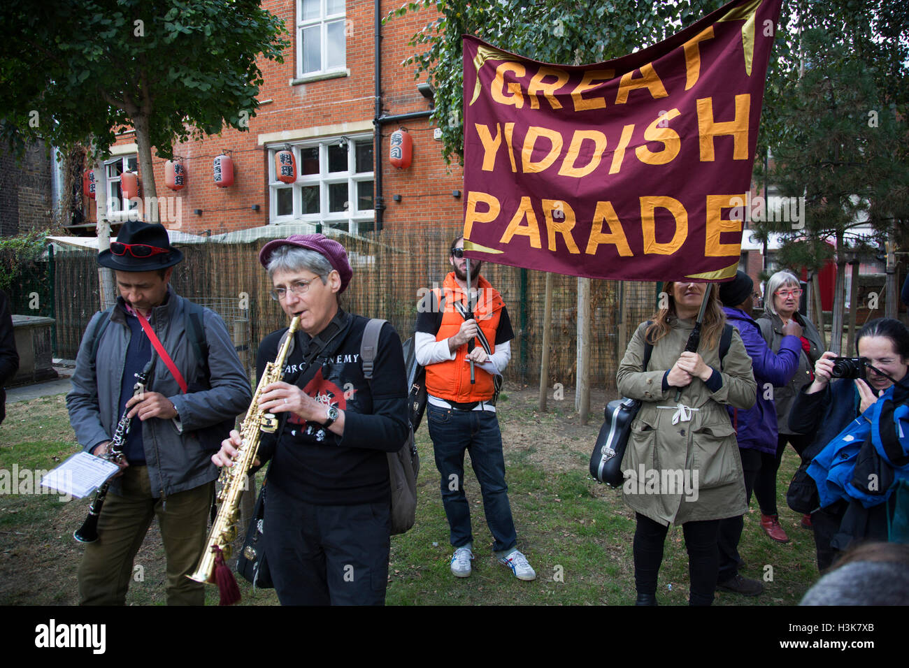 London,  UK. 9th October, 2016. Great Yiddish Parade band playing in Altab Ali Park during the Cable Street 80 march and rally through Whitechapel to mark the 80th anniversary of the Battle of Cable Street on 9th October 2016 in London, United Kingdom. The demonstration marks the day when tens of thousands of people across the East End, joined by others who came to support them, prevented Oswald Mosley’s British Union of Fascists invading the Jewish areas of the East End. Credit:  Michael Kemp/Alamy Live News Stock Photo