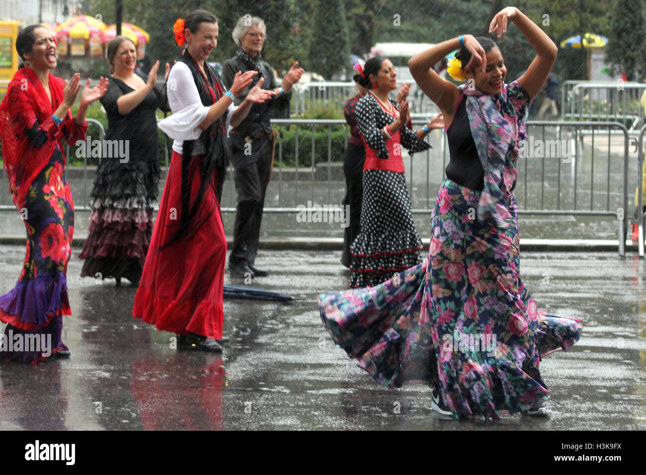 New York City Hispanic Parade 2016 Stock Photo - Alamy