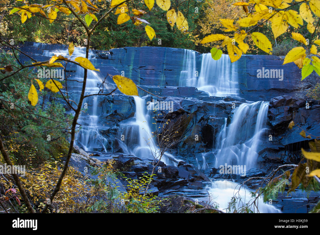 Beautiful and peaceful waterfall in autumn, Chute-aux-Rats, Mont Tremblant National Park, Canada Stock Photo