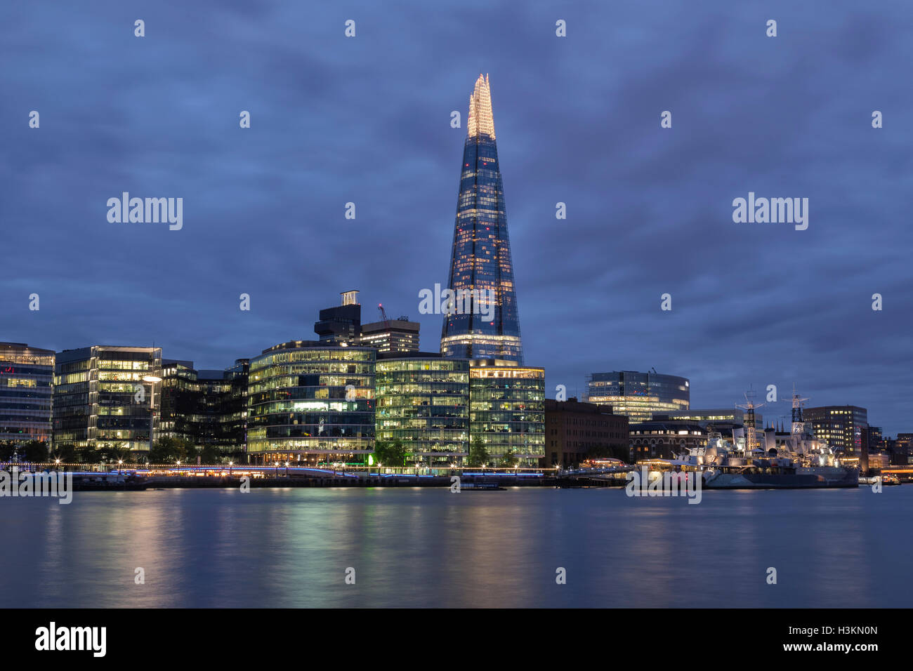 England the shard hi-res stock photography and images - Alamy