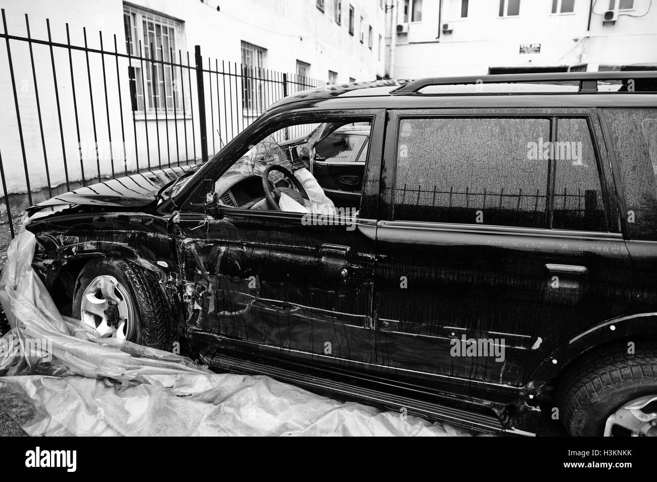 Car crash Black and White Stock Photos & Images - Alamy