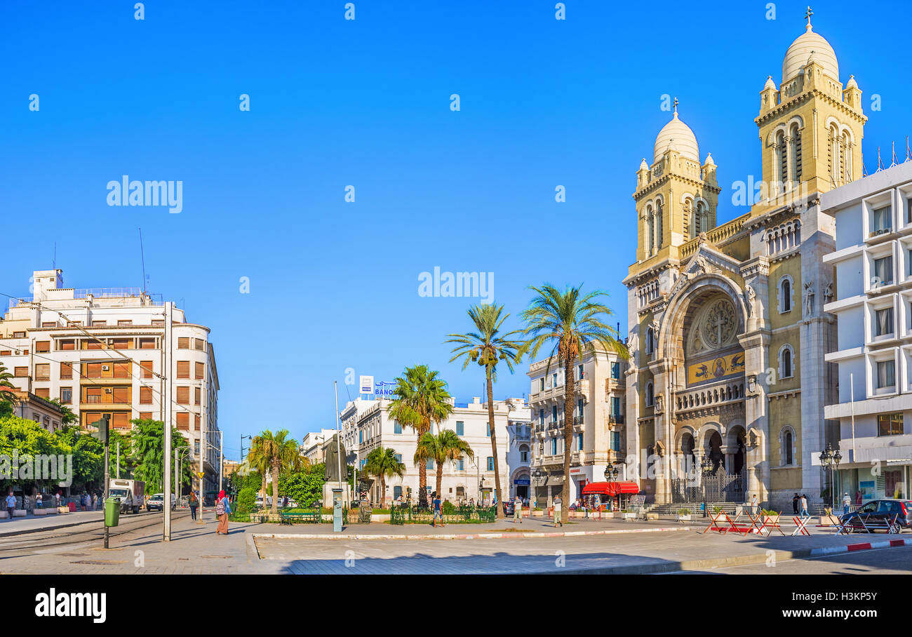 The  Cathedral of St Vincent de Paul is the famous  landmark, located at the Place de l'Indépendence in the Ville Nouvelle Stock Photo