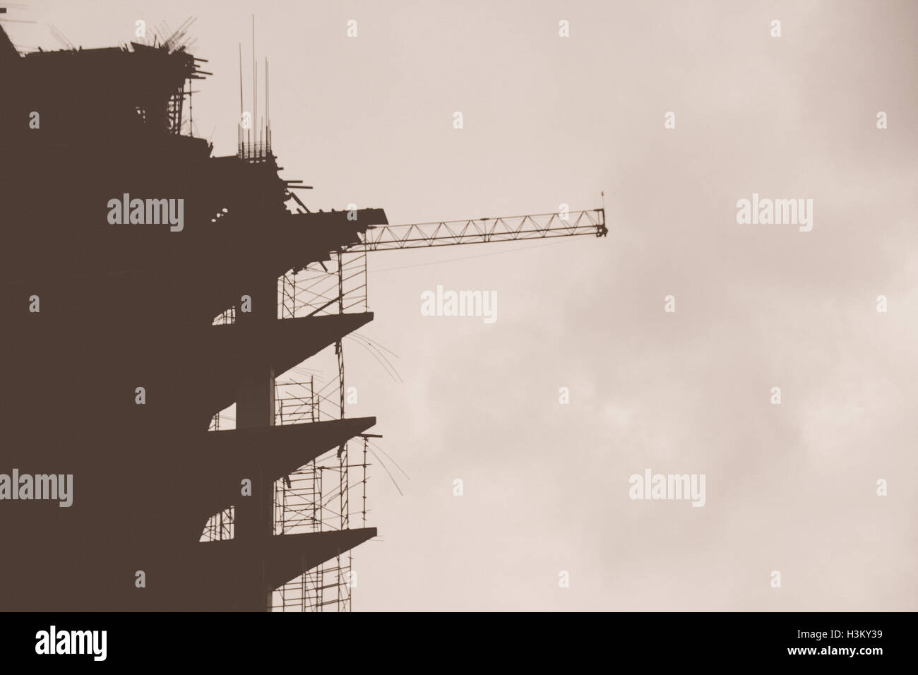 Concrete shadow building hi-res stock photography and images - Alamy