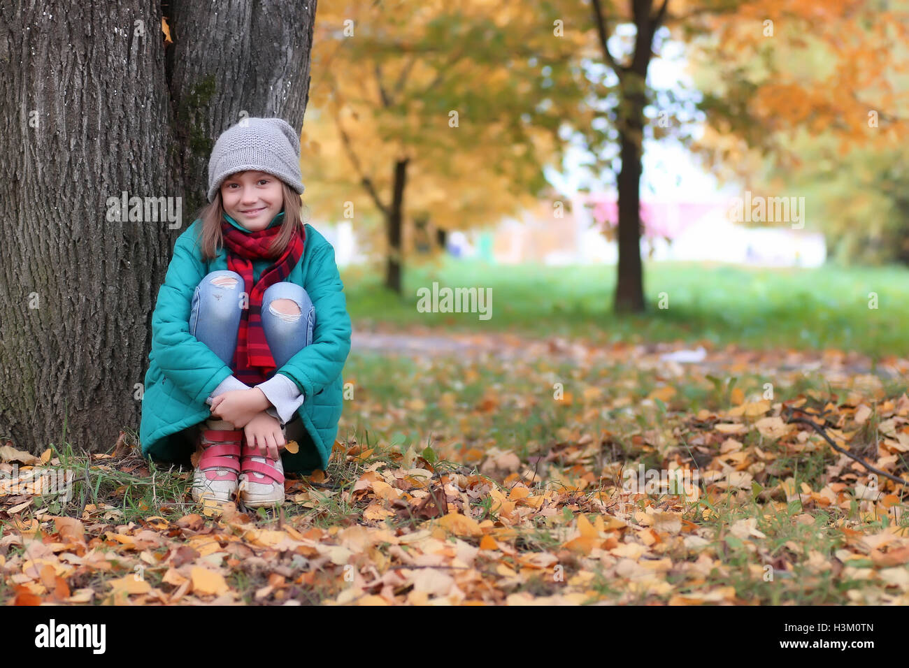 girl in autumn park outdoor Stock Photo - Alamy