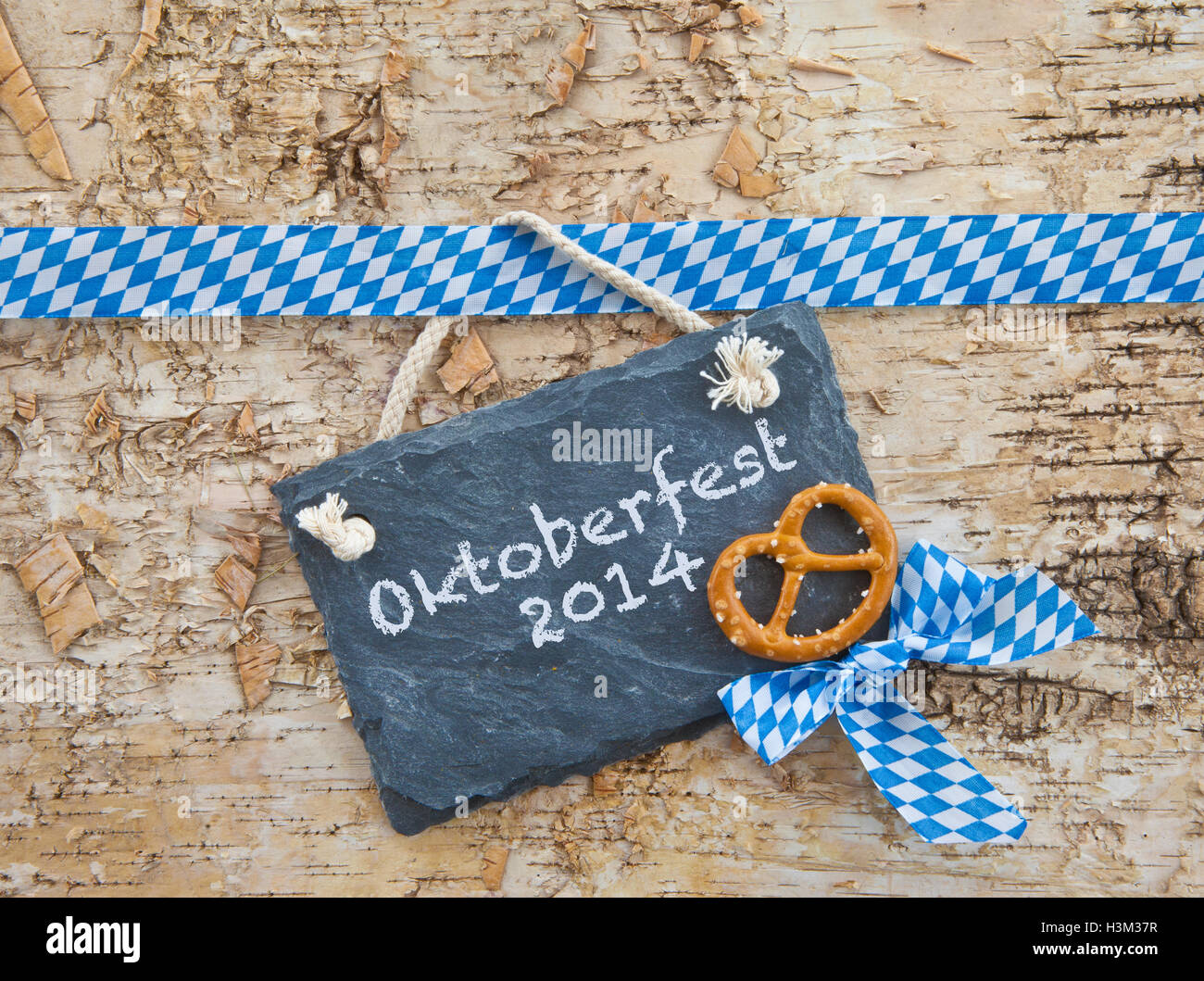 Rustic background with white and blue ribbon Stock Photo - Alamy