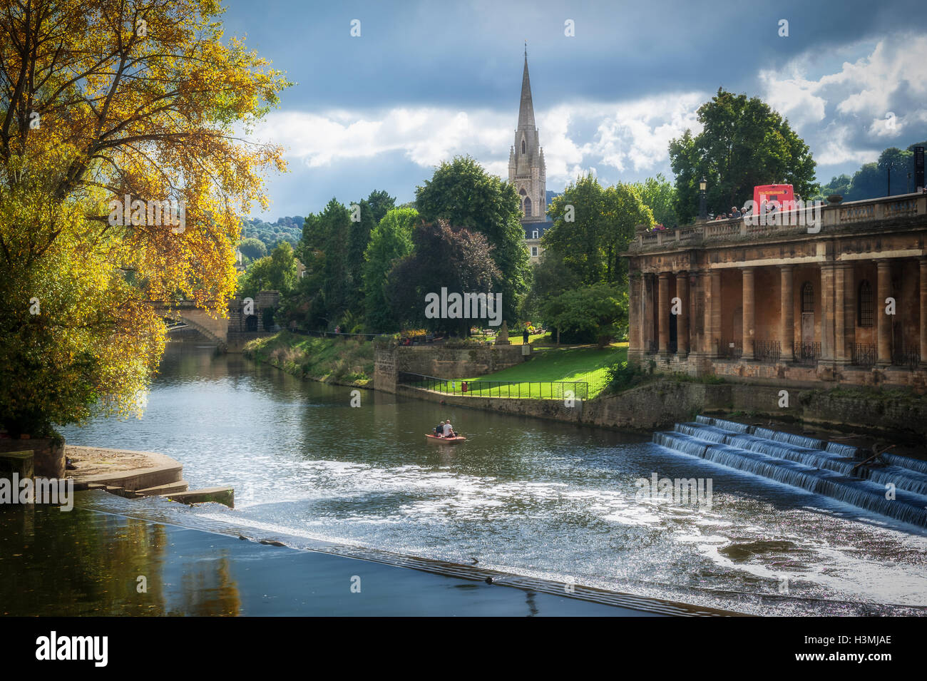 The River Avon by Pulteney Bridge in Bath, UK Stock Photo Alamy