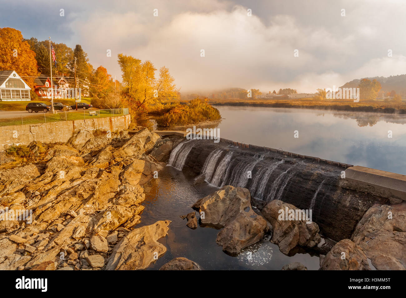Landscape of the Ammonoosuc thrust fault below the Lisbon town dam on