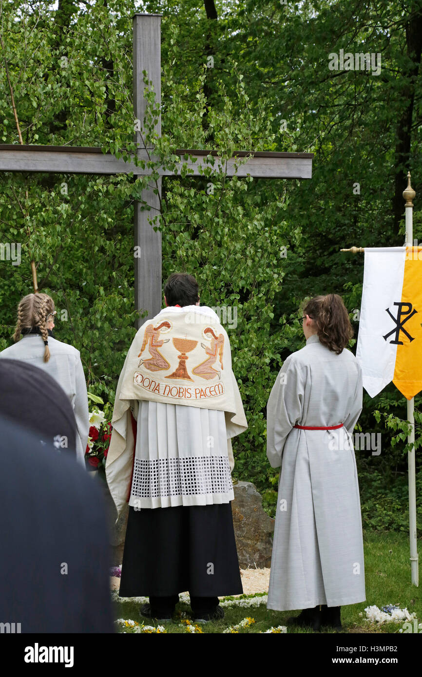 priest serving mass during Whitsun procession, Neuenkleusheim, Olpe, Sauerland, North Rhine-Westfalia, Germany Stock Photo