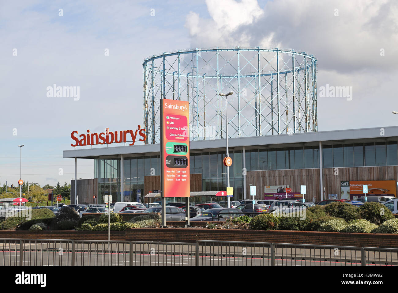 Sainsbury's store on the Purley Way, Croydon, UK. A major out of town