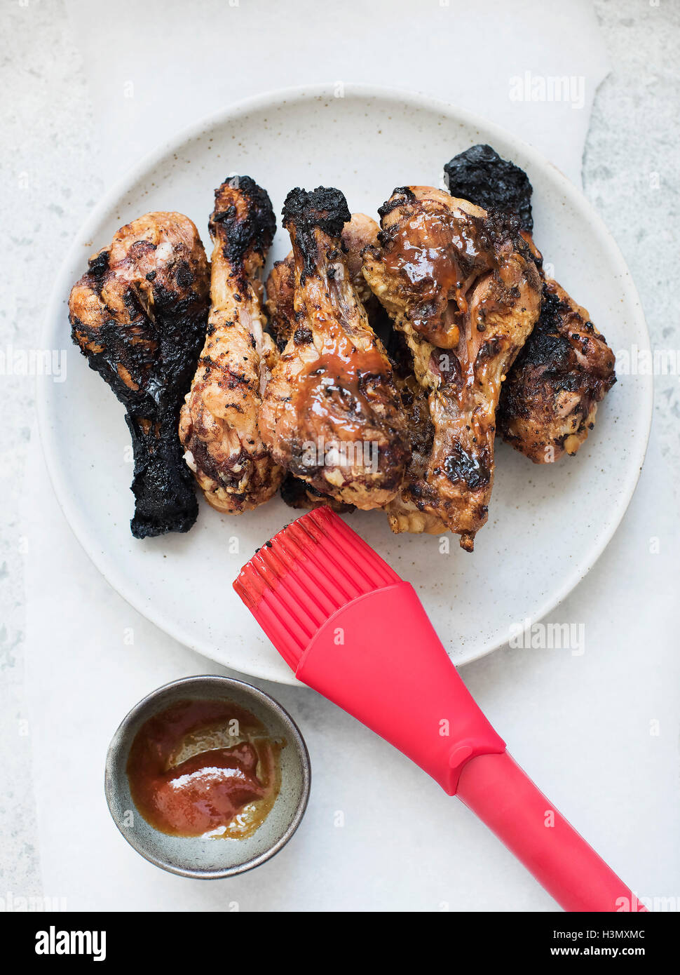 Chicken drumsticks hires stock photography and images Alamy