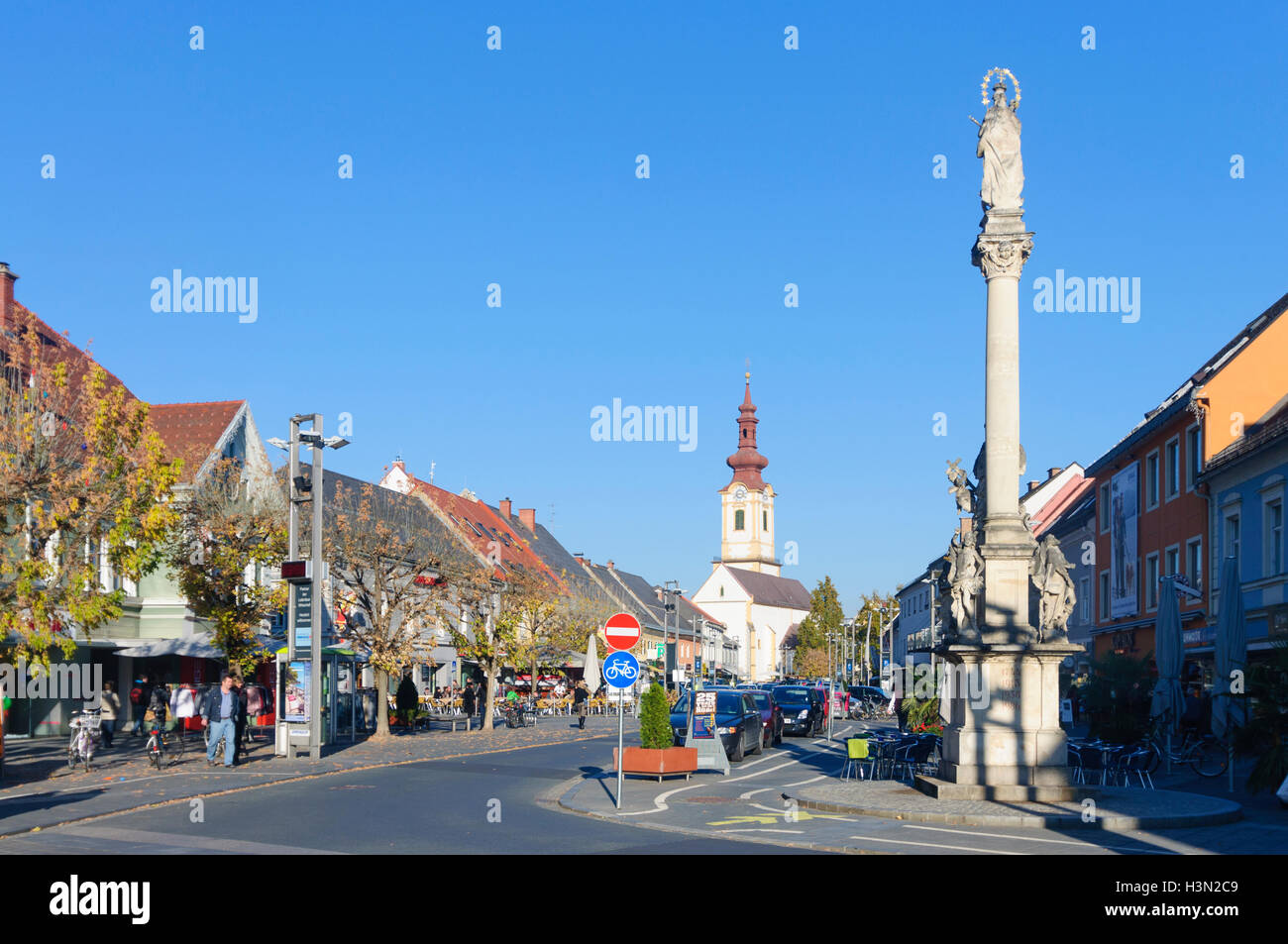 Leibnitz: Main square with Marian column and church, Südwest-Steiermark, Steiermark, Styria, Austria Stock Photo