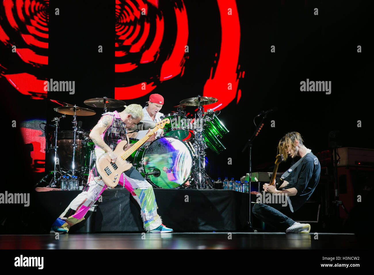 Red hot chili peppers band hi-res stock photography and images - Alamy