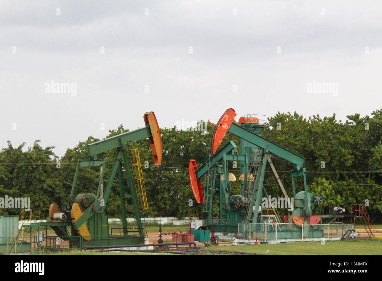 Cuba Rig Varadero, Cuba. 16th Oct, 2016. FILE - Drilling rigs in Varadero, Cuba ...