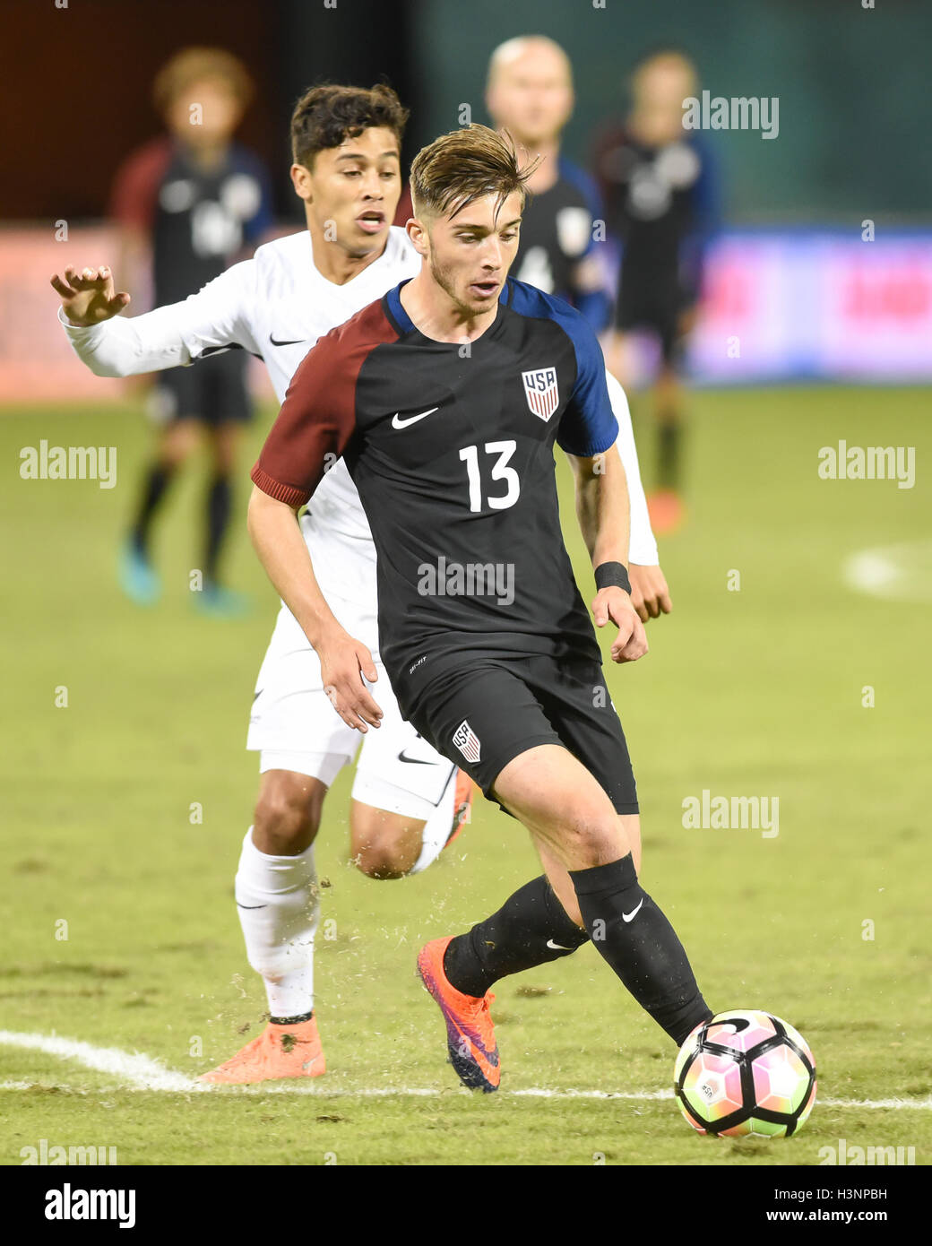 Washington, D.C, USA. 11th Oct, 2016. LYNDEN GOOCH of the USA initiates the offense during an international friendly between the United States and New Zealand at RFK Stadium in Washington, DC. Credit:  Kyle Gustafson/ZUMA Wire/Alamy Live News Stock Photo