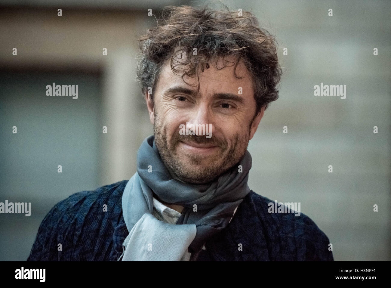 Thomas heatherwick hires stock photography and images Alamy