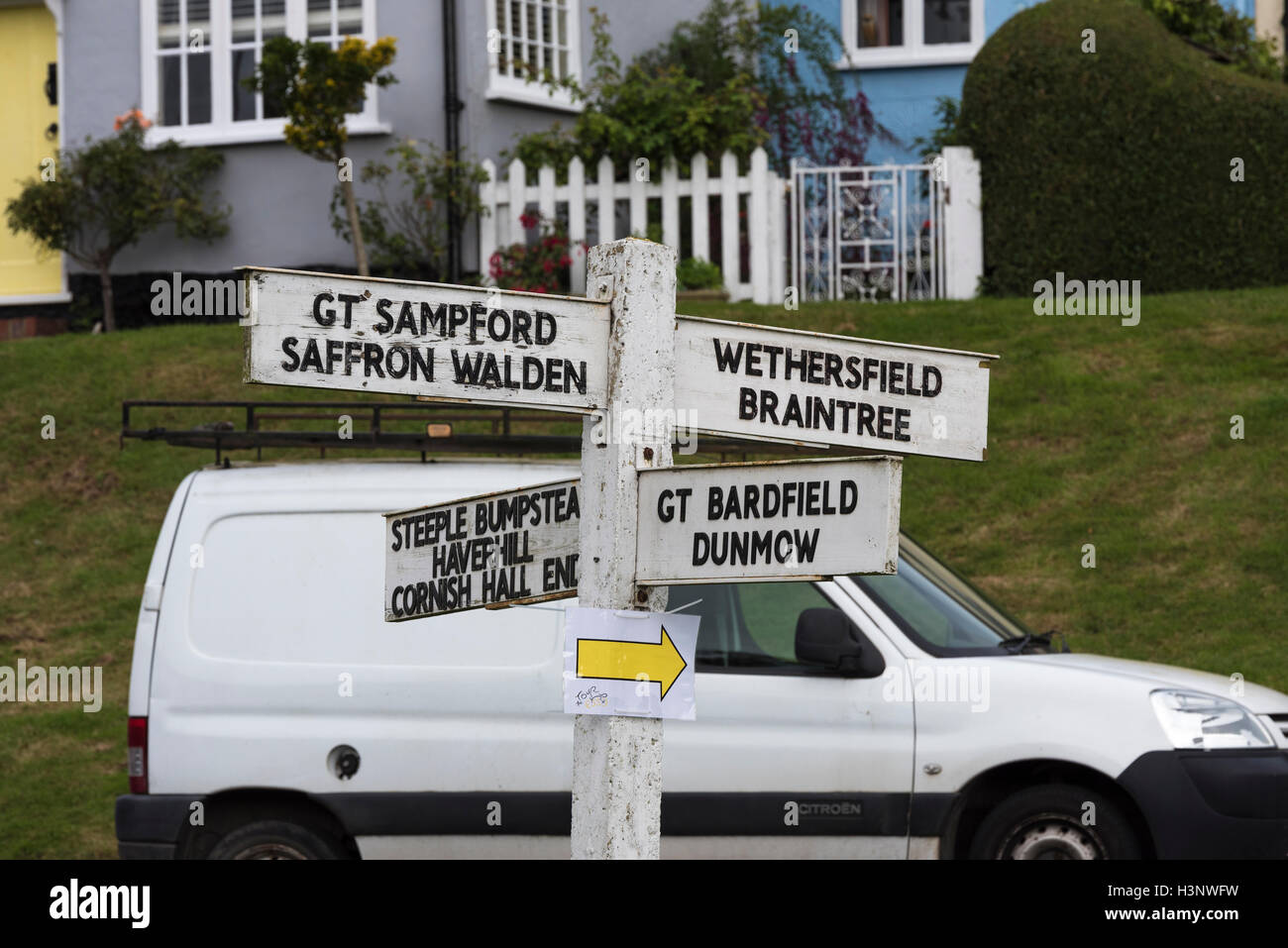 Direction signpost in Finchingfield Essex England 2016 Stock Photo - Alamy